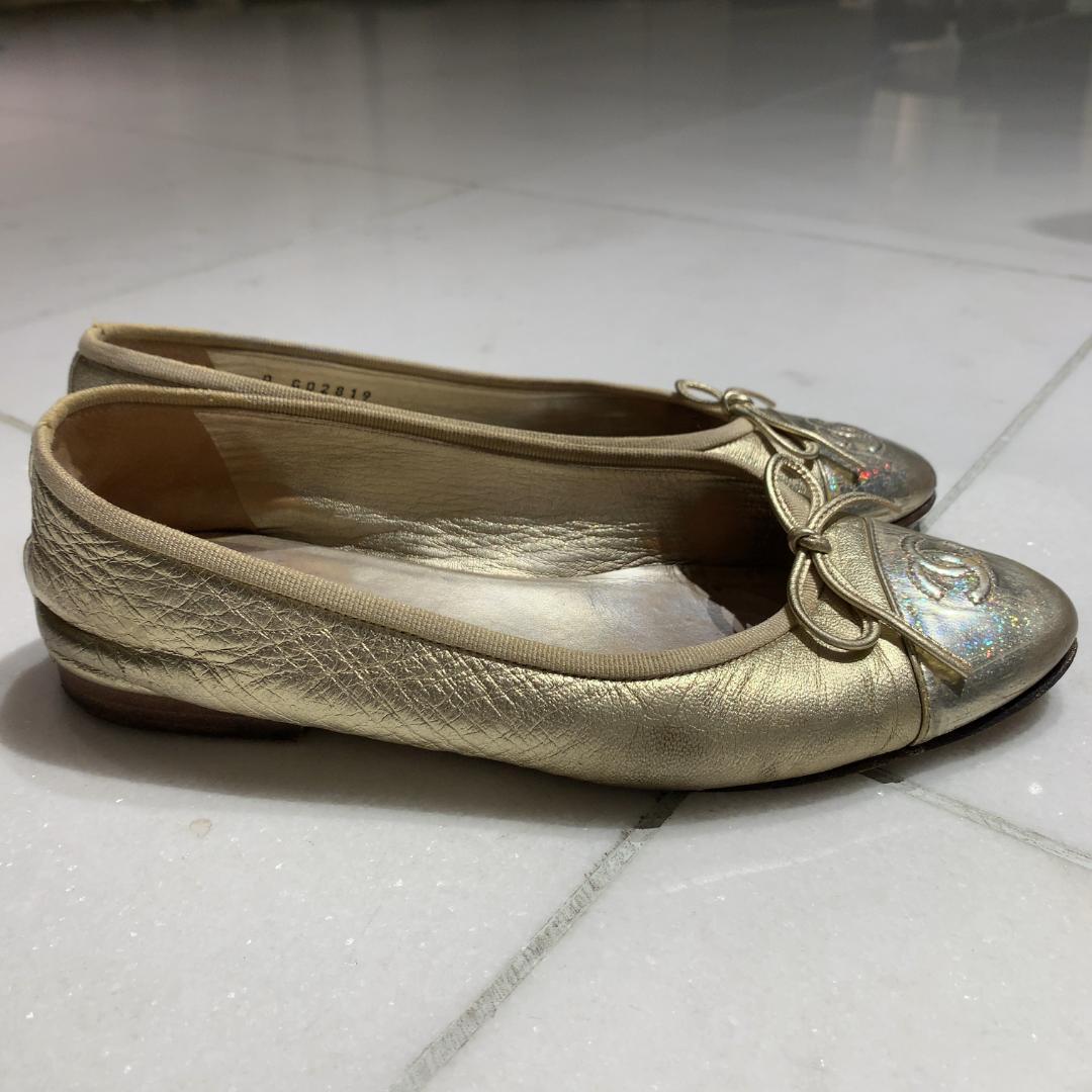 CHANEL シャネル バレエシューズ ゴールド CCロゴ フラット 24cm