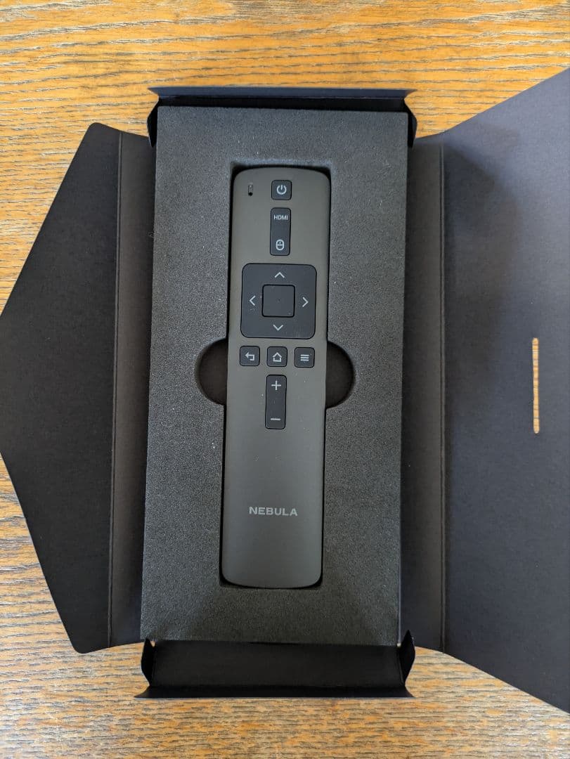 NEBULA Capsule プロジェクター本体　公式スタンド付 ネビュラ