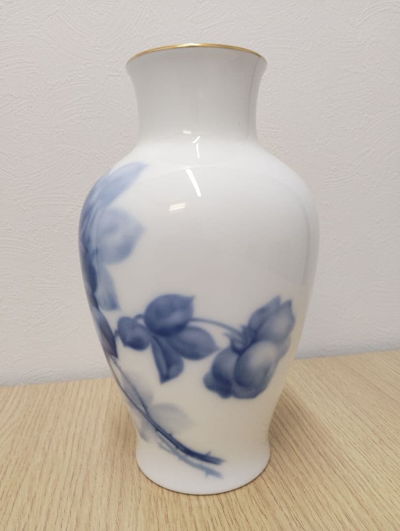 大倉陶園 ブルーローズ 花器