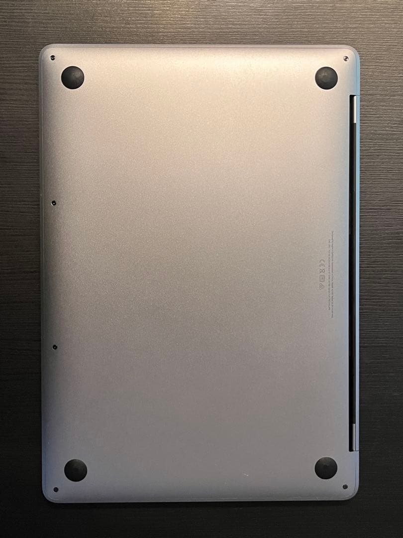 【美品】MacBook pro 2019 256GB 充電ケーブル、箱付き