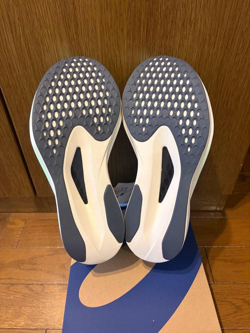 【新品未使用】ASICS マジックスピード5 27.0 EKIDEN PACK