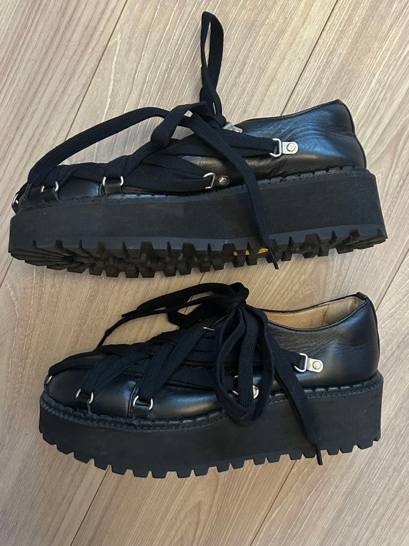 リミフゥ　レザーシューズ