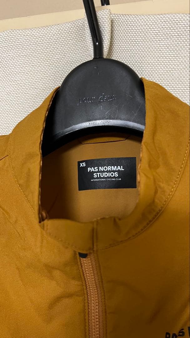 【美品】 Men’s Mechanism Stowaway Gilet XS