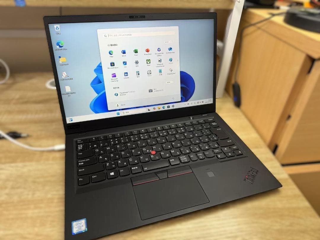 超美品 ThinkPad X1 Carbon Gen6 16GB Office付