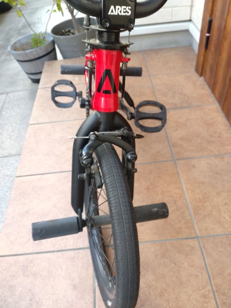 STN ARESAVES BMXバイク レッド　16インチ