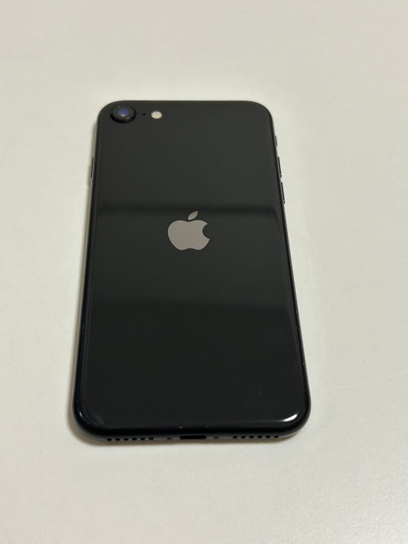 K*0様 iPhone SE (第2世代) 64GB ブラック SIMフリー