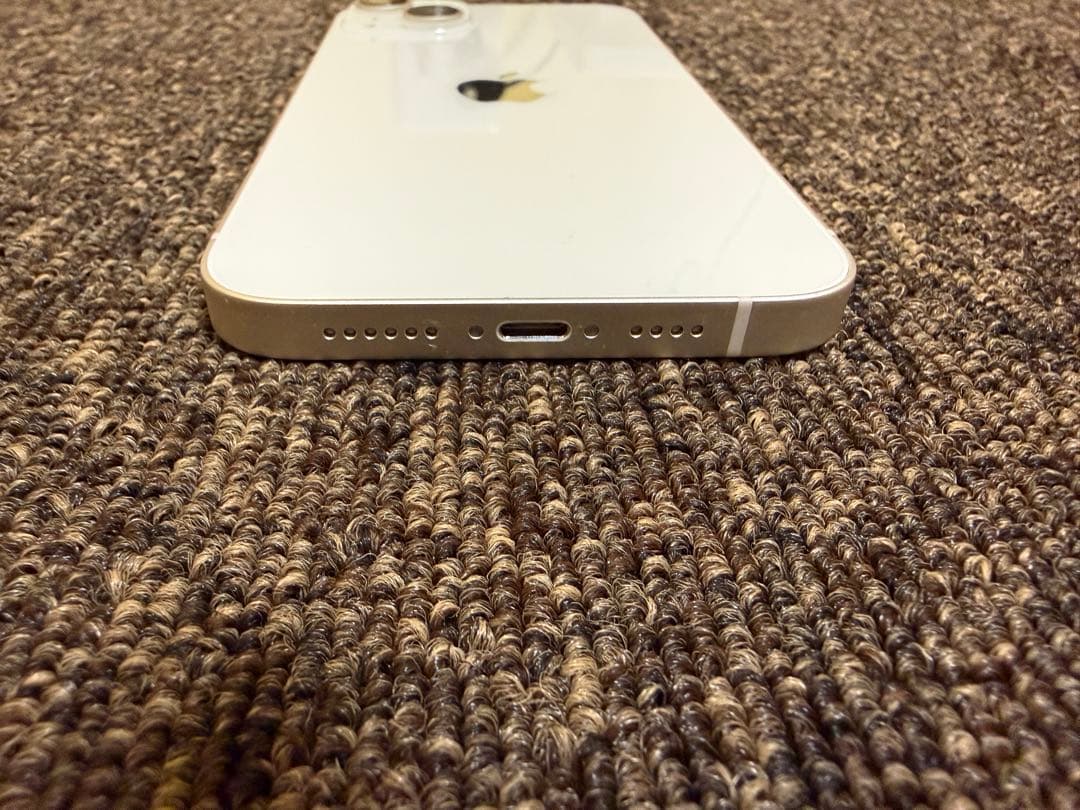 Apple iPhone 14 Plus ホワイト 本体