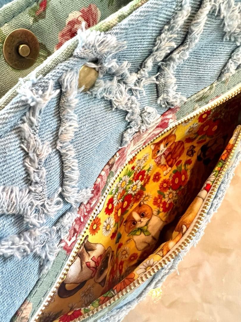 コヤンイサムチョン　レースデニム×ふわふわフリンジデニム　フリルバッグ