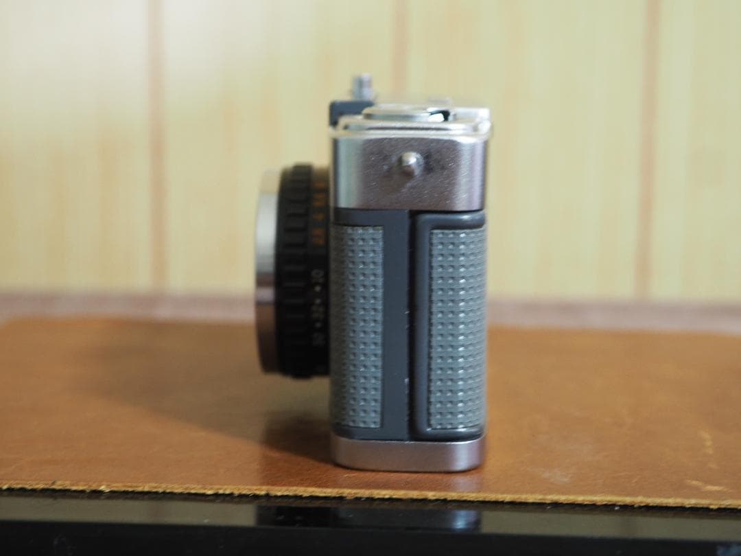 【フィルム試写あり・整備品】オリンパス　PEN-EES ３点ゾーンフォーカス