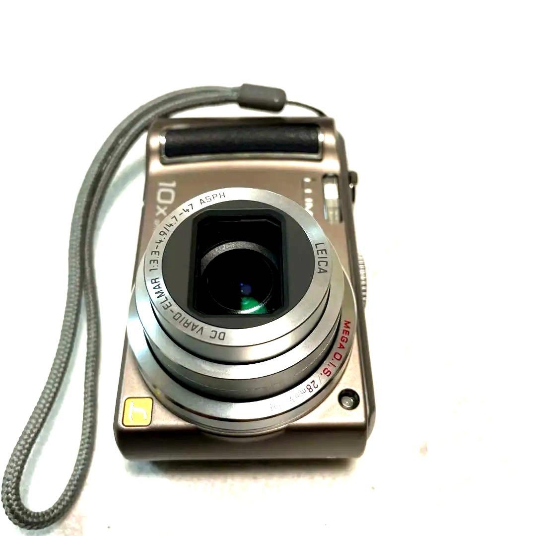 【美品】Panasonic LUMIX DMC-TZ5 光学10倍ズームデジカメ