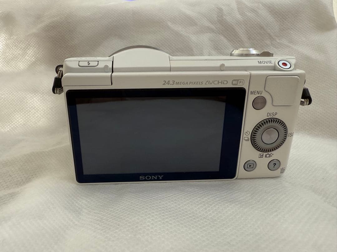 SONY α5100 ミラーレス一眼カメラ ホワイト