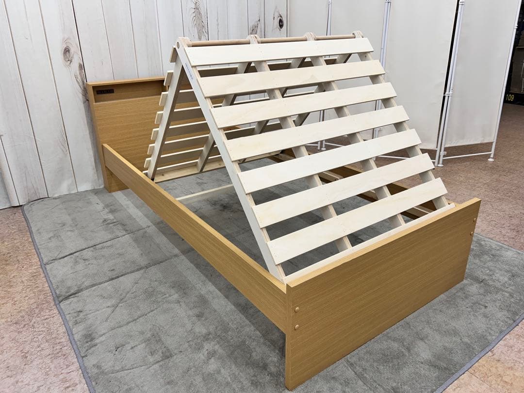 跳ね上げすのこシングルベッドフレーム