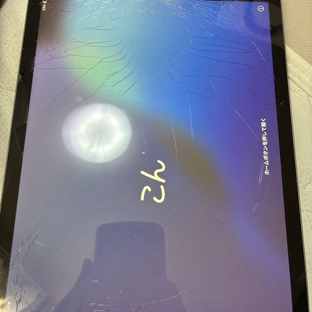 Apple iPad スペースグレー 画面ひび割れ