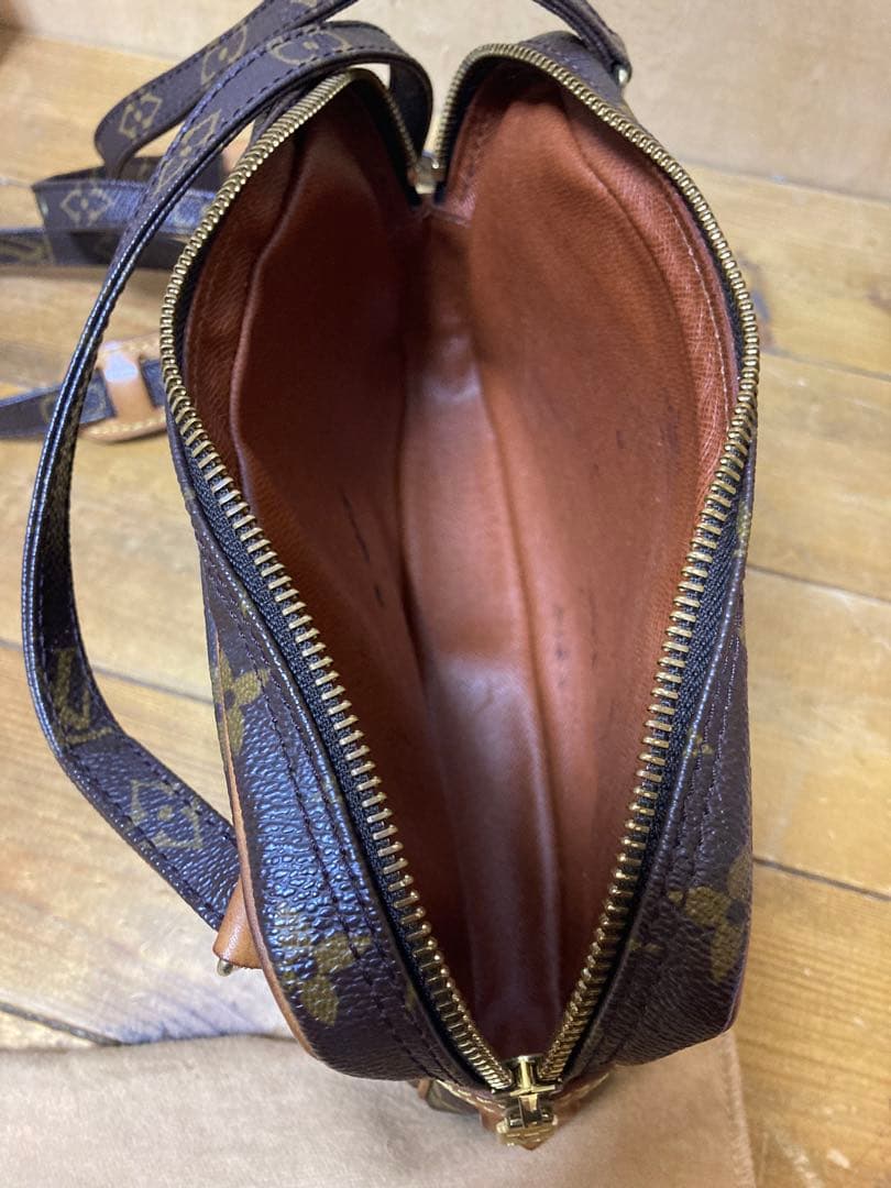 Louis Vuitton ルイ・ヴィトン　ショルダーバッグ モノグラム