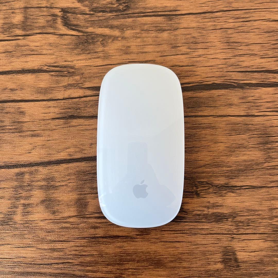 Apple iMac Retina 4K 21.5インチ　(2017)