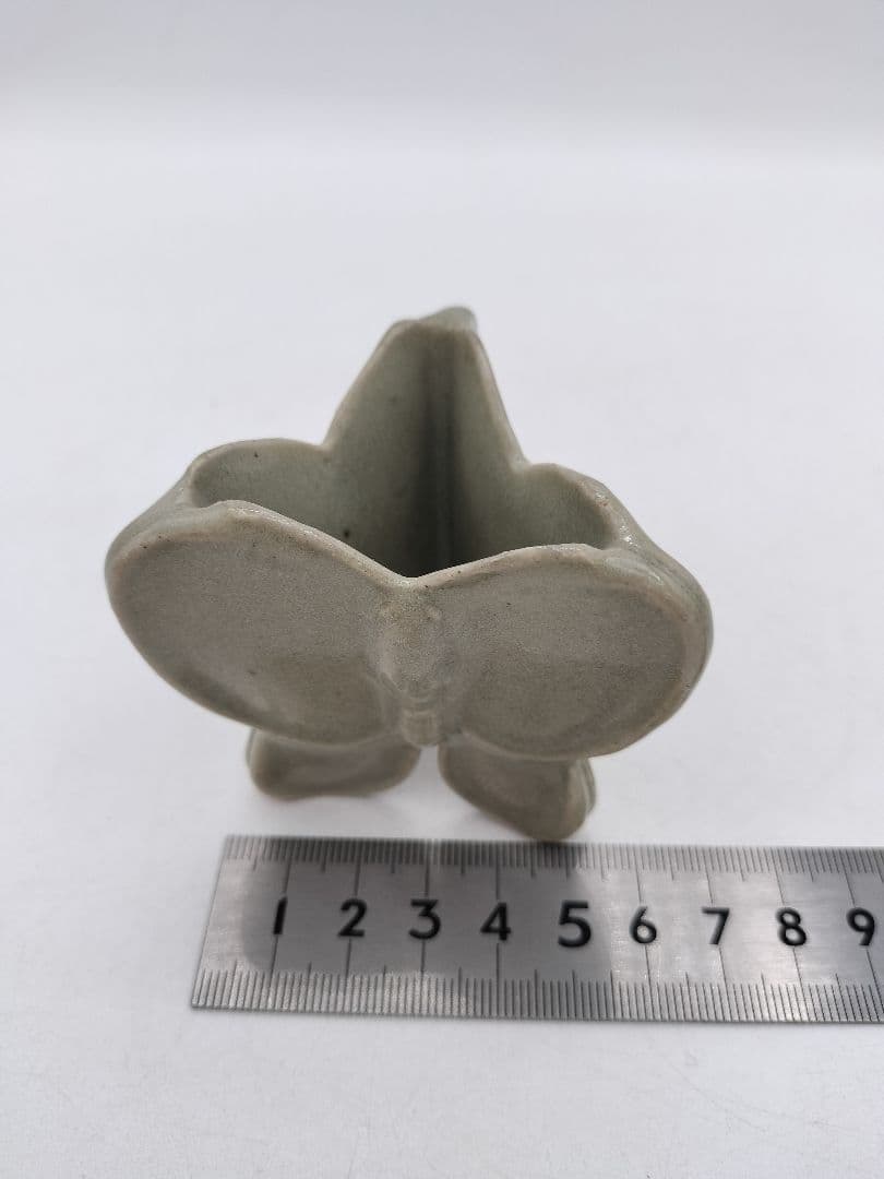 c734 蓋置 灰釉 蝶　遠州七窯　膳所　陽炎園 木箱 茶道具 古物