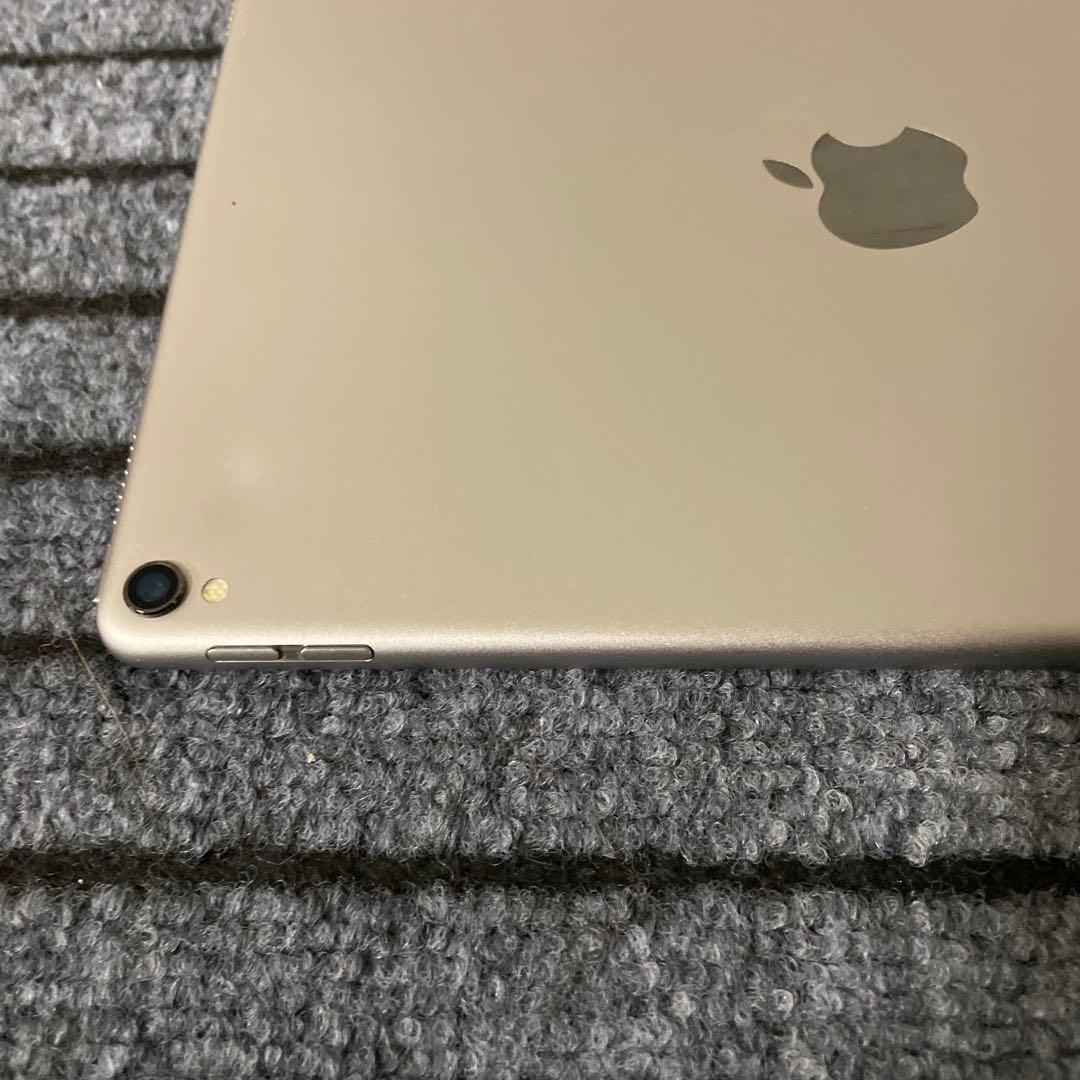 118【早い者勝ち】iPad Pro 10.5 64GB Wi-Fi