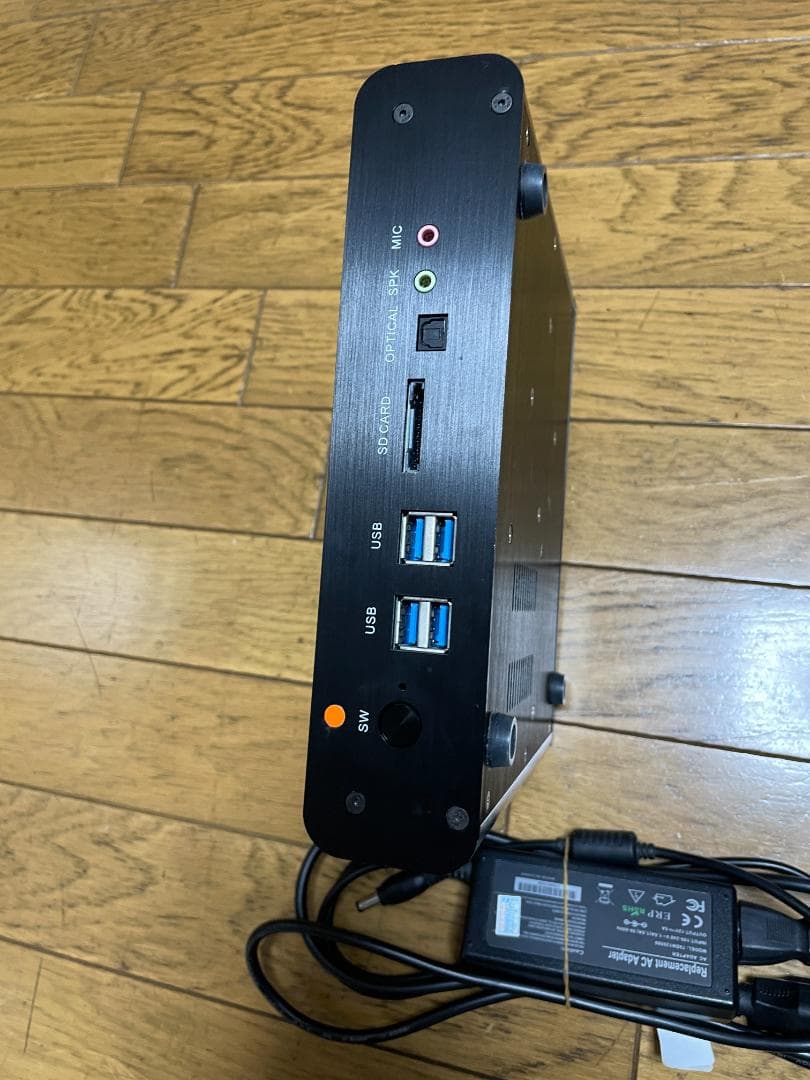 ファンレス静音ミニPC　i7-5500u　SSD250Gb&MEM 16GB