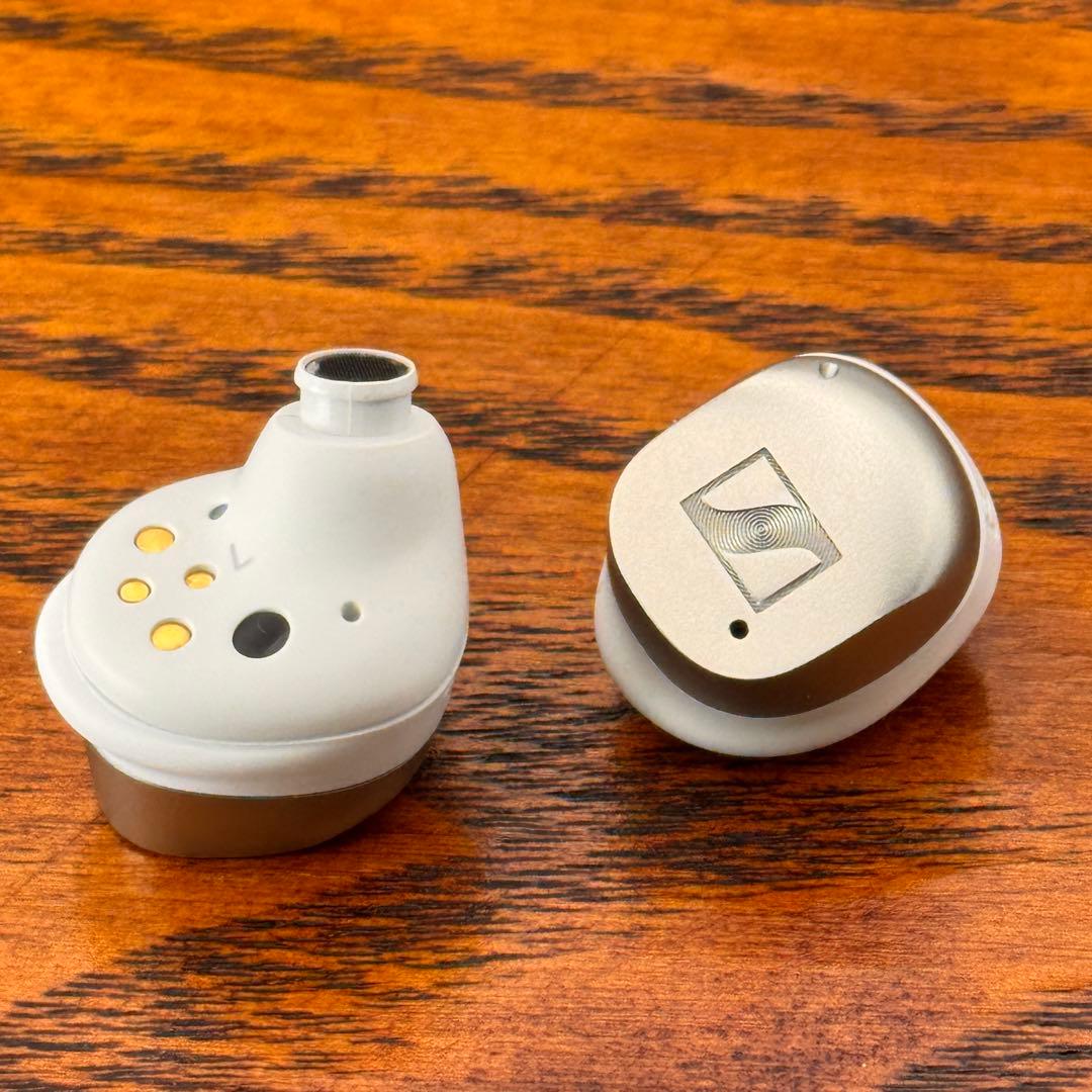 ゼンハイザーMOMENTUM True Wireless 4（ホワイト）