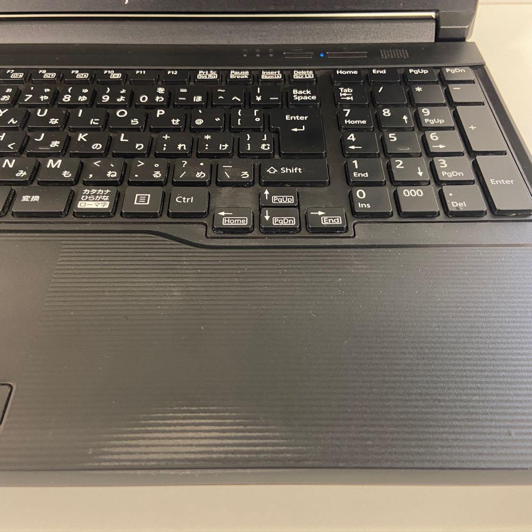 ★特大バッテリー★ 2021年製 第11世代i5 15.6インチ 富士通 F27