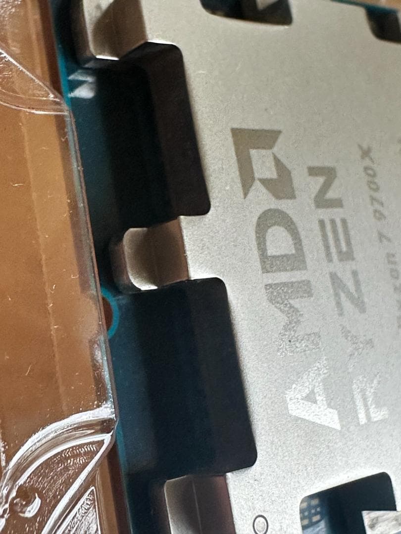 AMD Ryzen 7 9700X CPU ＋ AG620ファン