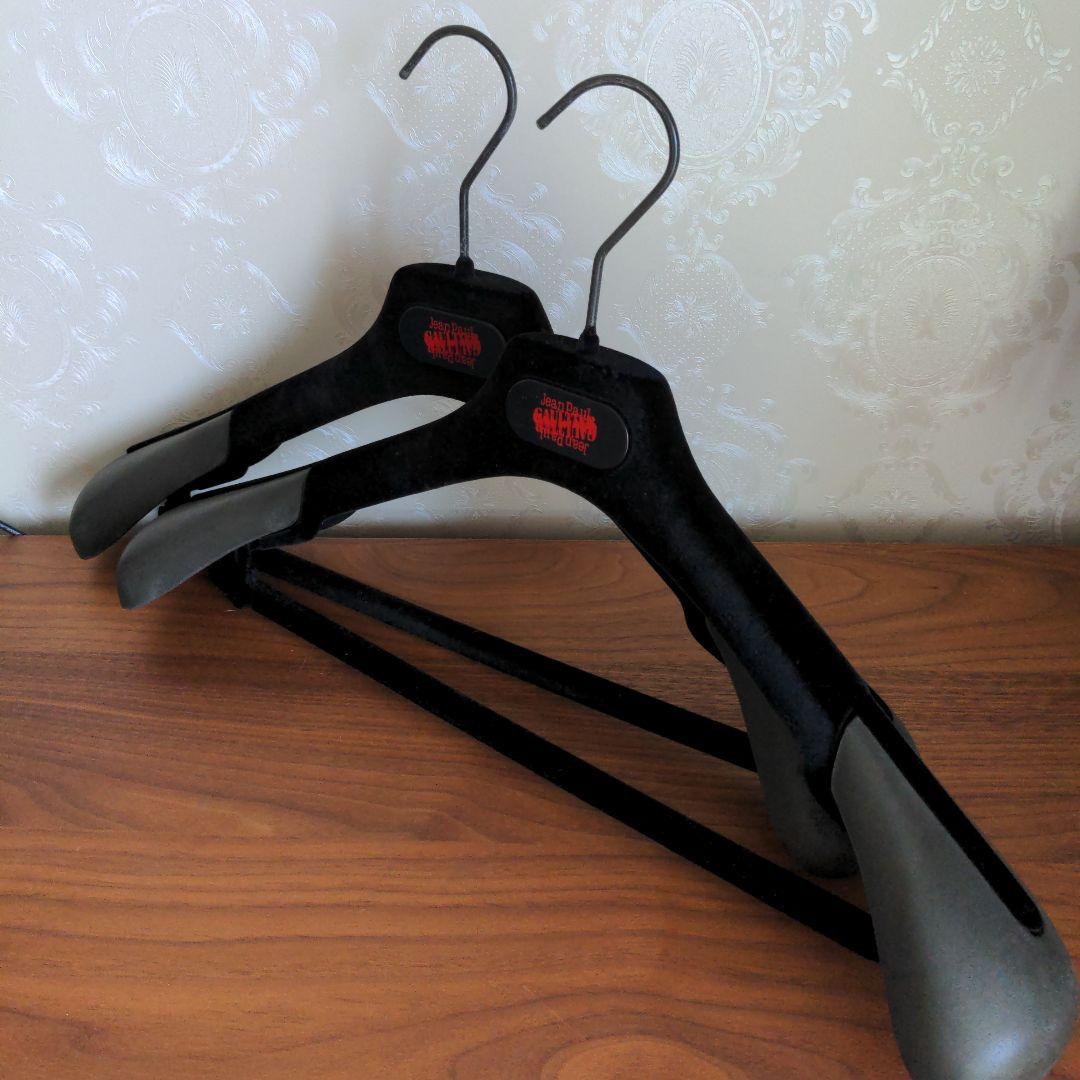 Jean Paul Gaultier ハンガー×2 スラックスハンガー×5