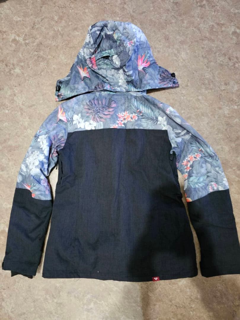 ROXY ロキシー スノーボードウェア スキーウェア ジャケット 花柄