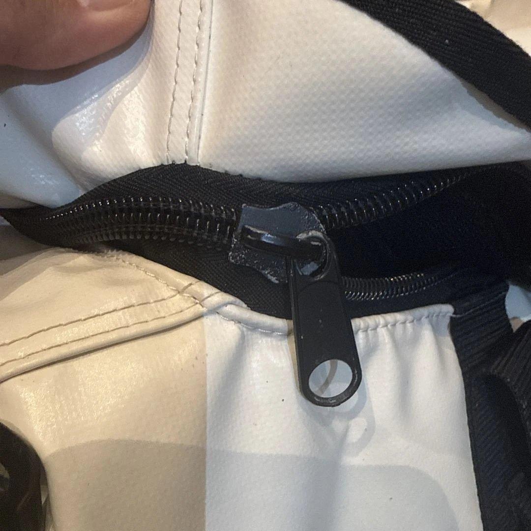 YABAX ヤイバ　ボストンバッグ ホワイト/ブラック