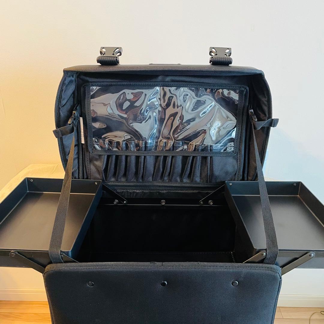 【極美品】LUVODI メイクボックスキャリー プロ用 屋内2回使用 3WAY