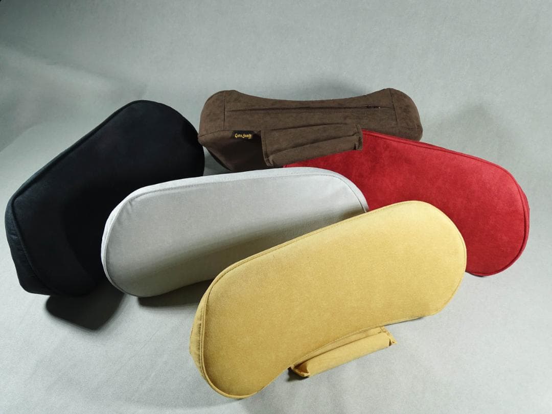 高級車内装素材で作った腰当てクッション ダークブラウン