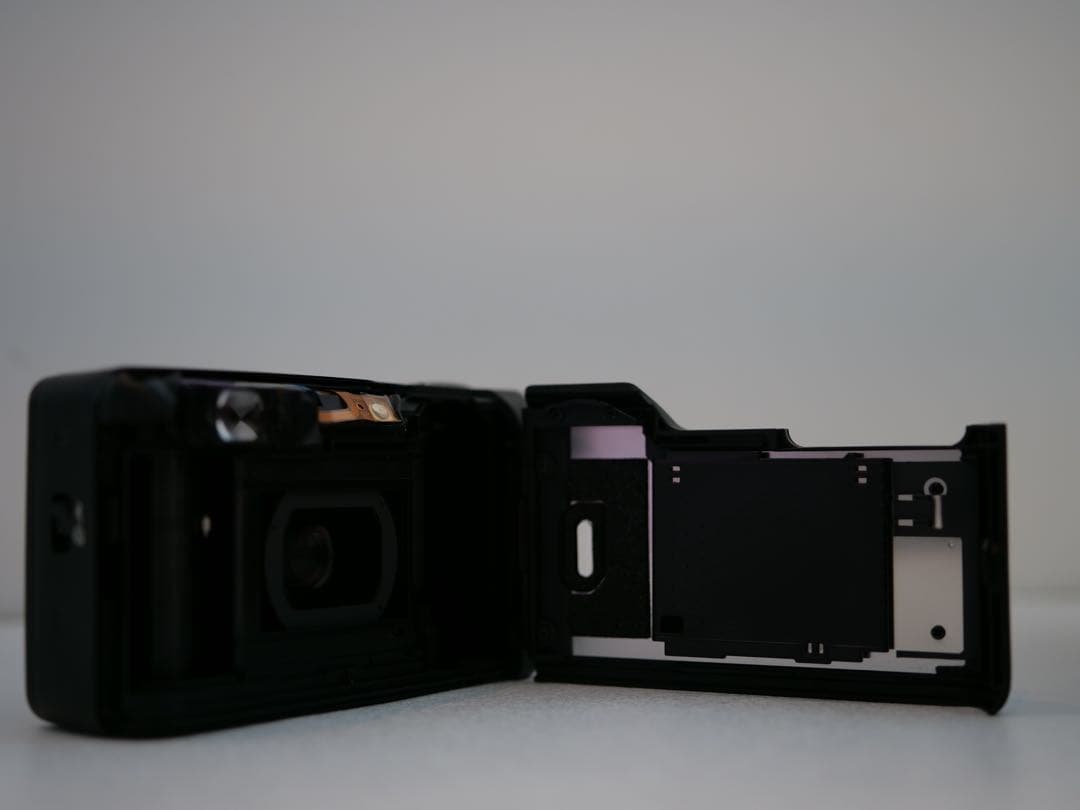 フィルムカメラ NATURA BLACK F1.9 #1407