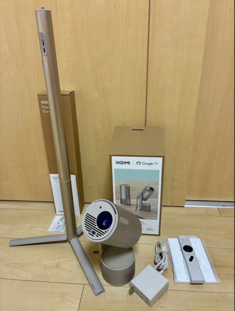 【美品】XGIMI MoGo 3 Pro バッテリー付きスタンドセット