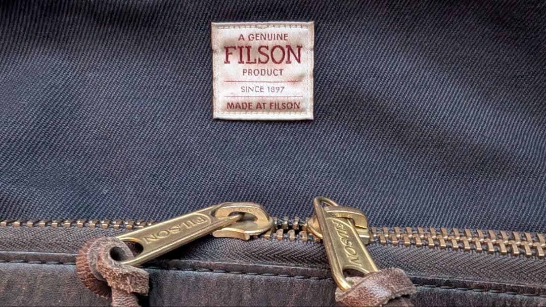 バッグ FILSON RUGGED TWILL ORIGINAL BRIEFCASE