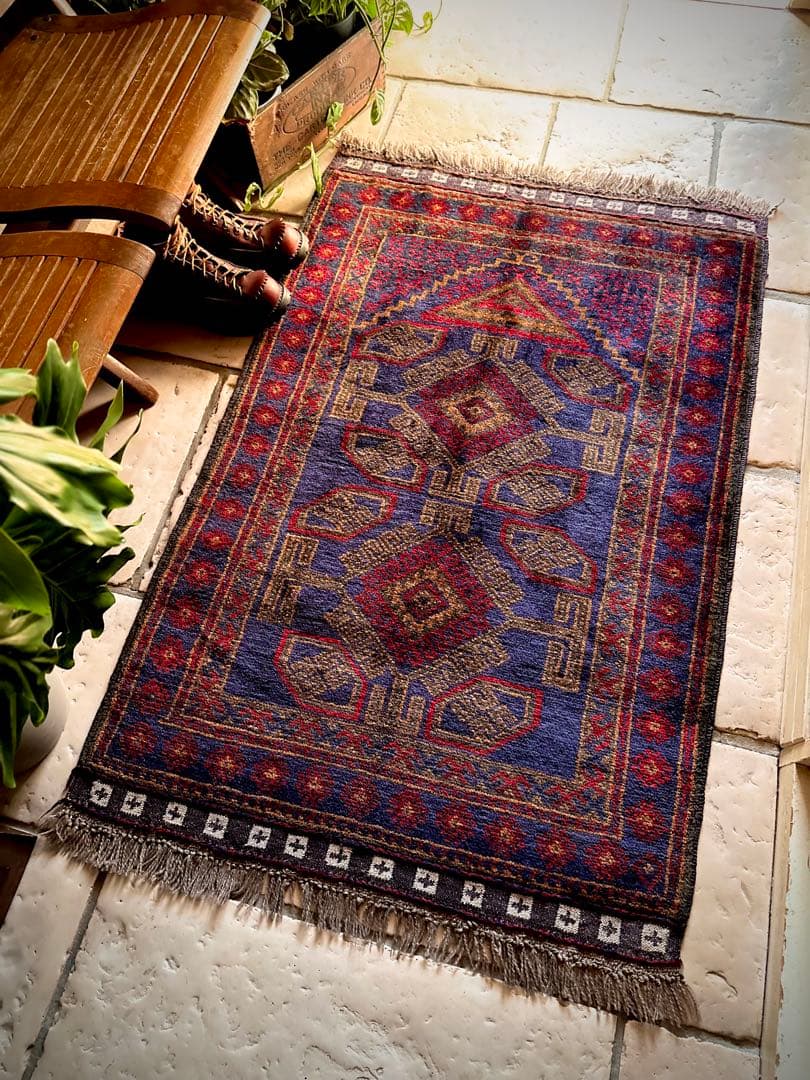 トライバルラグ　ヴィンテージラグ　アフガンラグ　マルダリ　バルーチ　プリミティブ