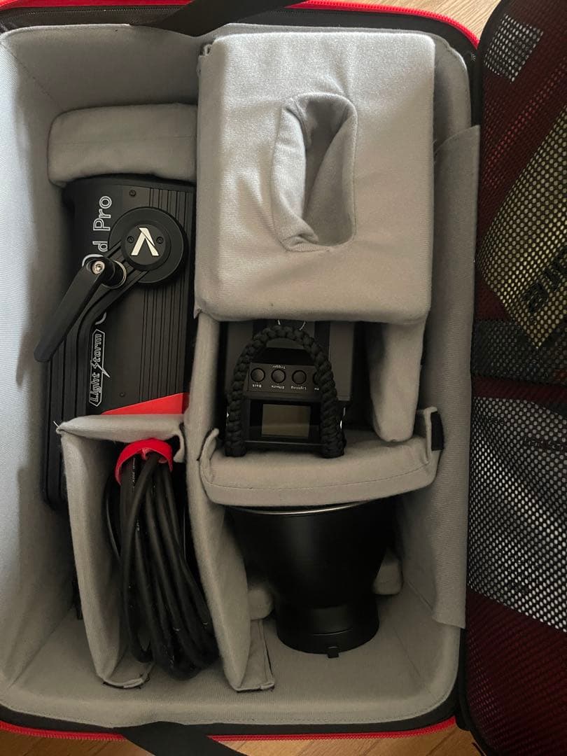 ほぼ新品 Aputure LED 600d Pro Amaran 初期不良対応