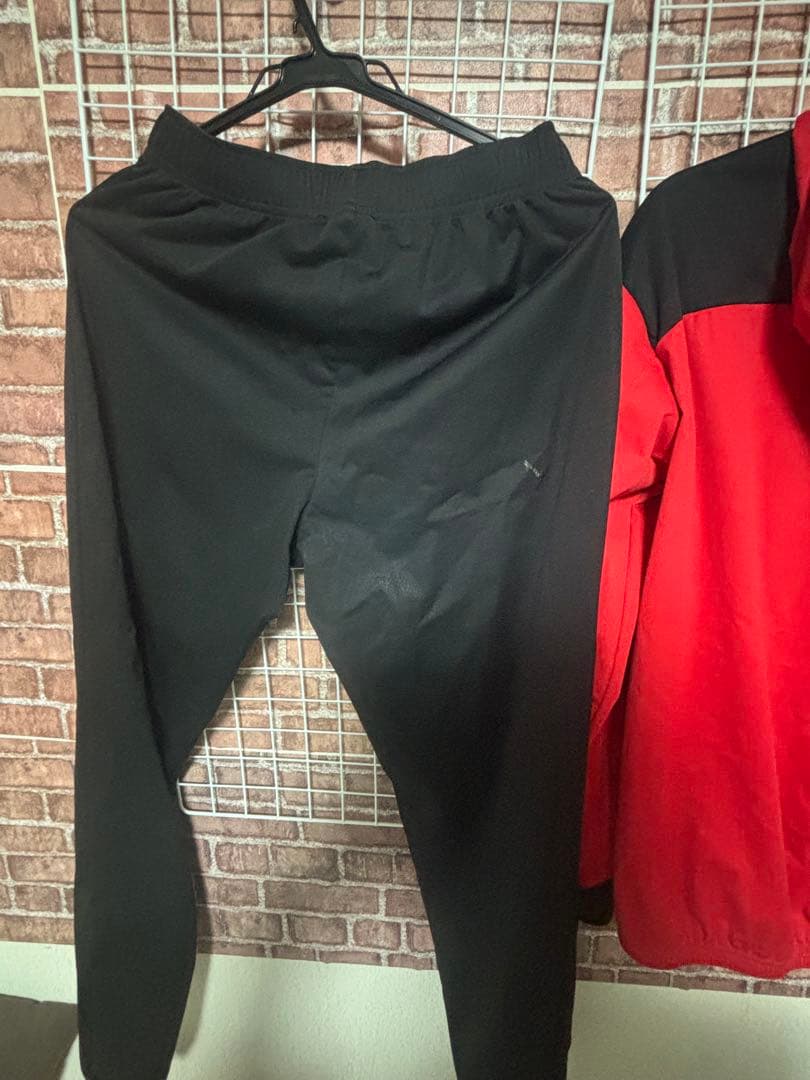 Mizuno フード付きジャージ上下セット