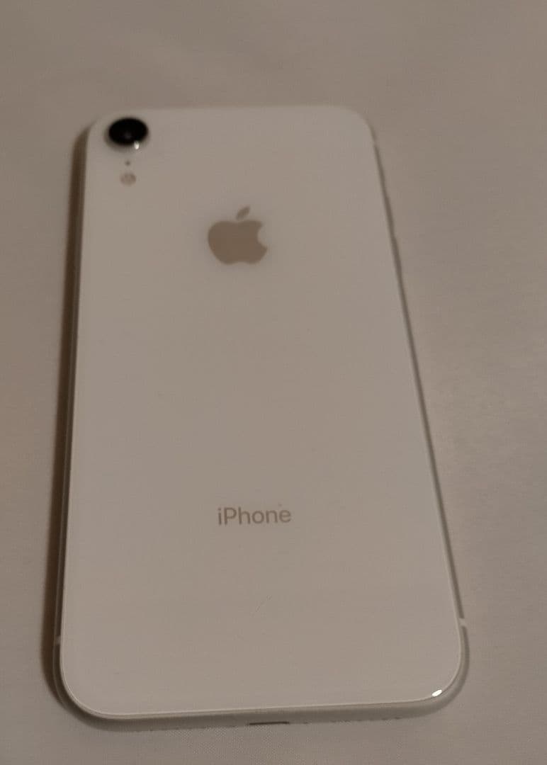 iPhone XR ホワイト 128GB