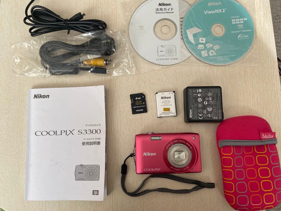 Nikon COOLPIX S3300 ピンク 本体と付属品
