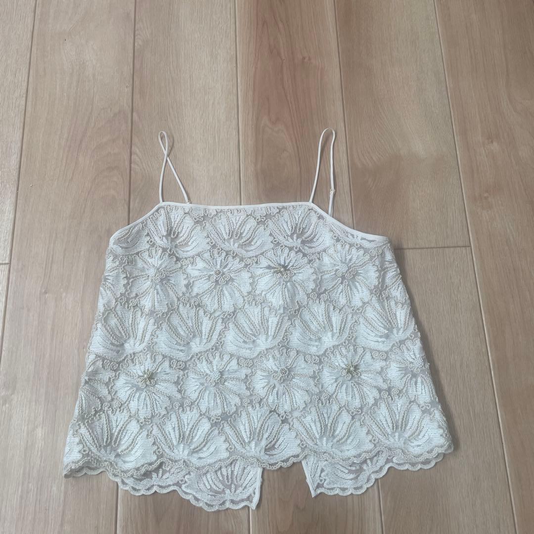 SALON adam et rope' フラワーレースキャミソール