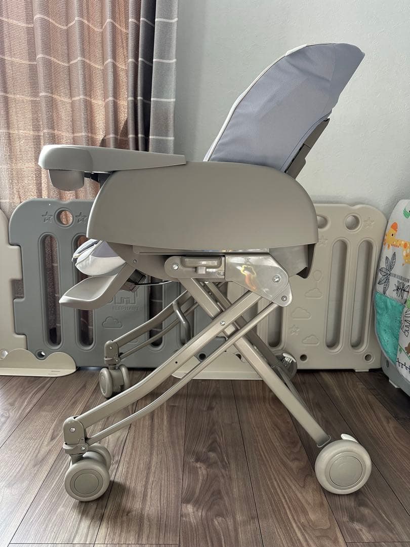 Aprica ユラリズム スマート AB （ベビーザらス限定モデル）