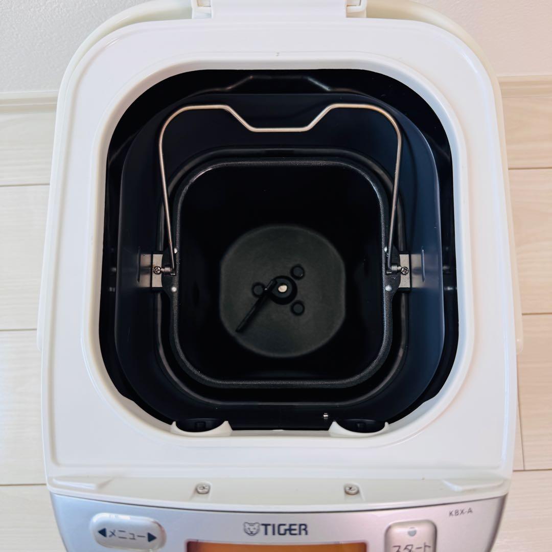 美品！TIGER ホームベーカリー KBX-A100
