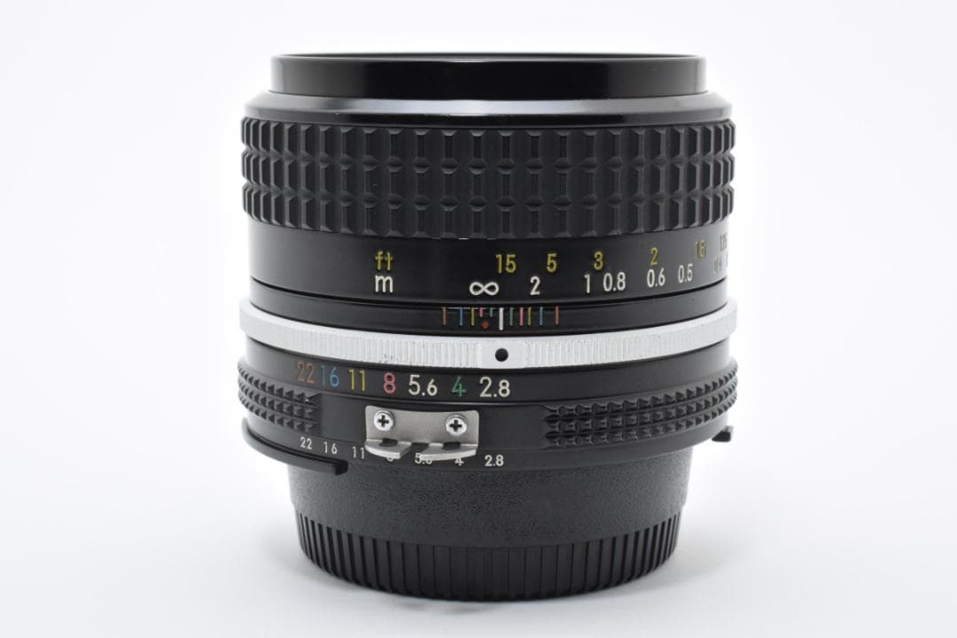 ■ 単焦点　Nikon Ai NIKKOR 35mm F2.8