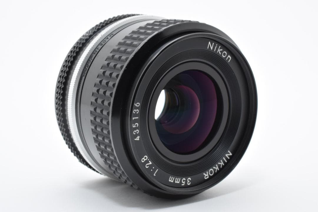 ■ 単焦点　Nikon Ai NIKKOR 35mm F2.8