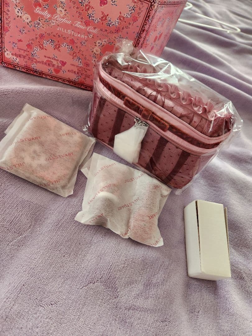 ジルスチュアート　クリスマスコフレ2024