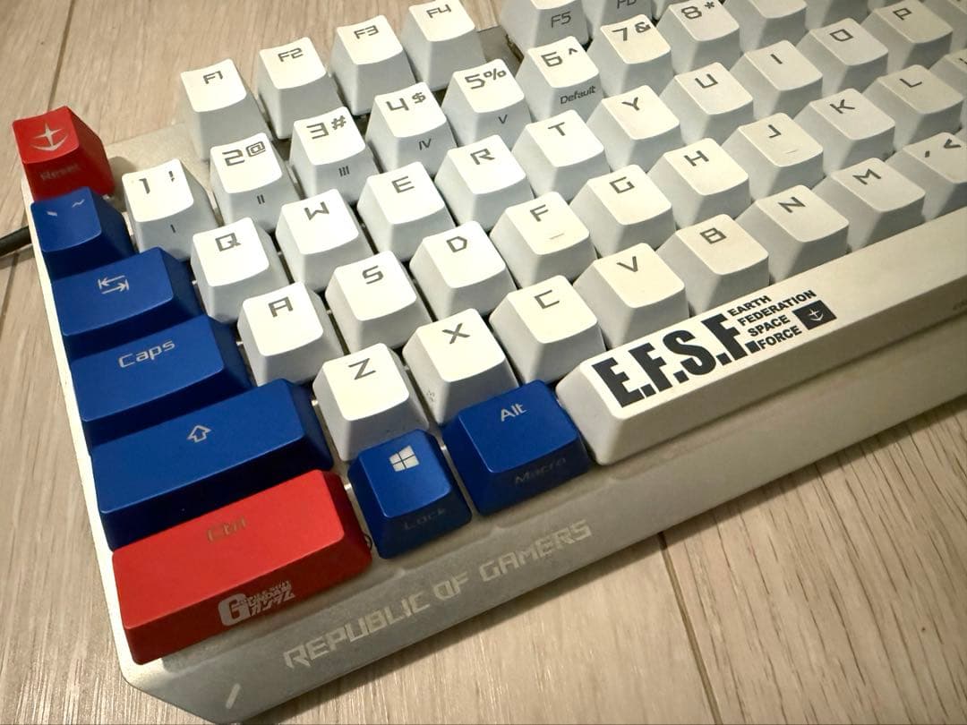 ASUS キーボード ROG Strix Scope TKL GUNDAM