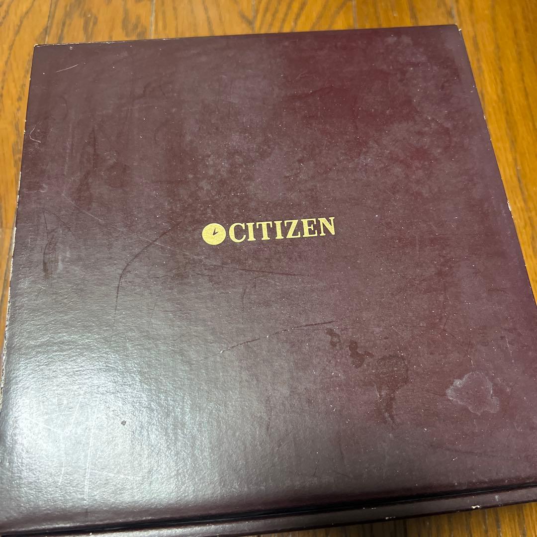 CITIZEN 置時計 モダンデザイン ゴールド