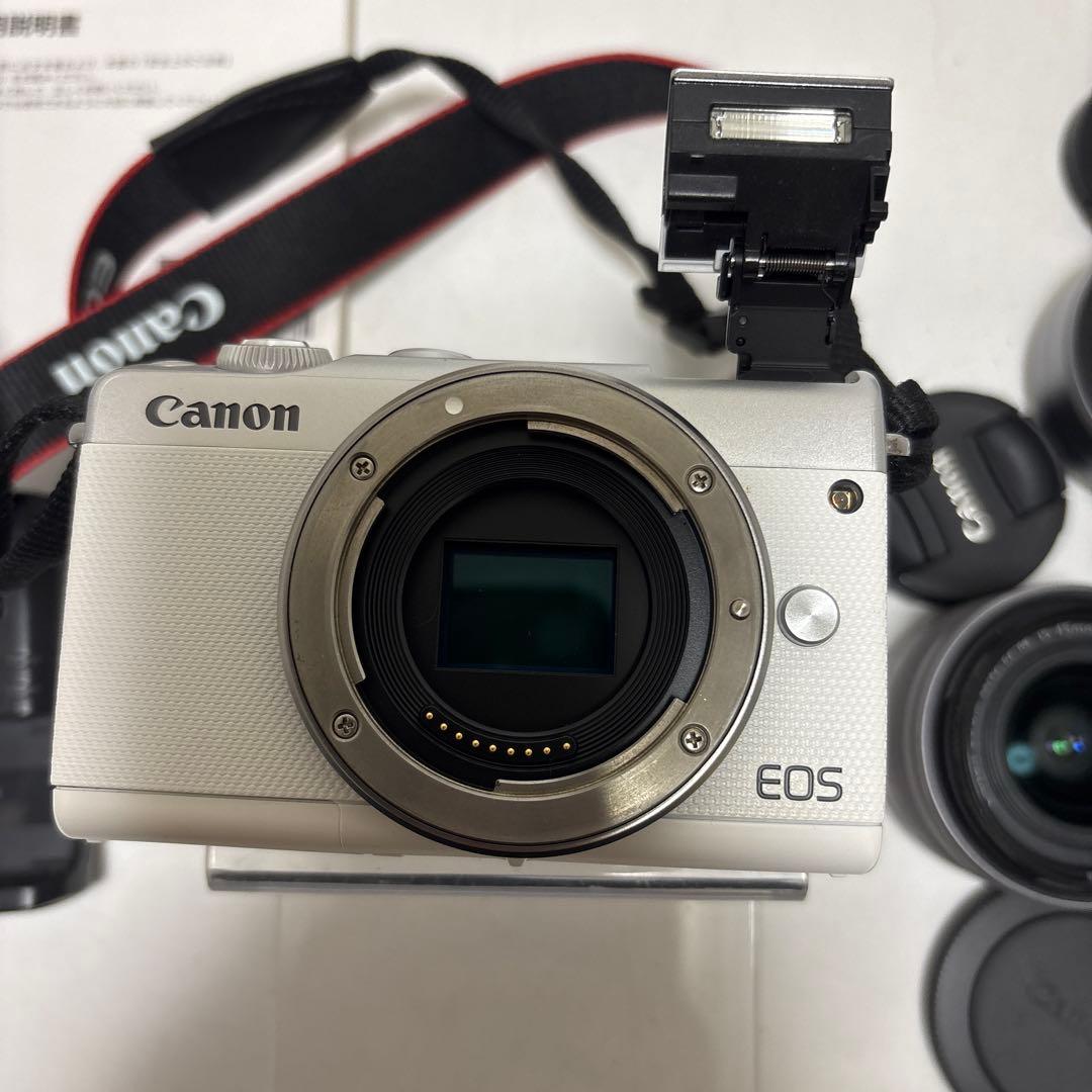 サ*ー様 Canon EOS M100 ホワイト レンズ2点 ミニ三脚 備品あり