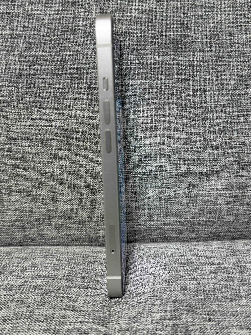 【Appleストア購入】iPhone13 256GB スターライトSIMフリー