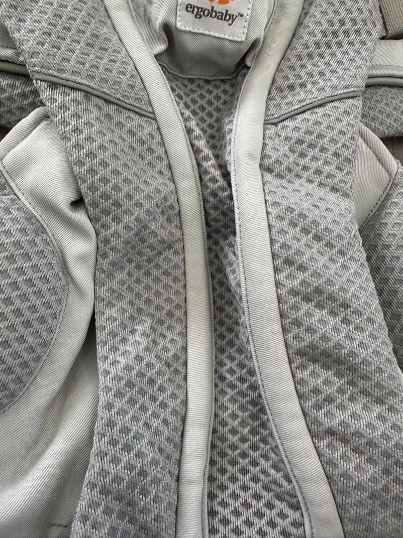 エルゴ オムニブリーズ メッシュ エルゴベビー 抱っこ紐 パールグレー 美品