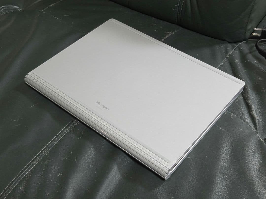 【超美品】Microsoft Surface Book 2 1TB + GTX